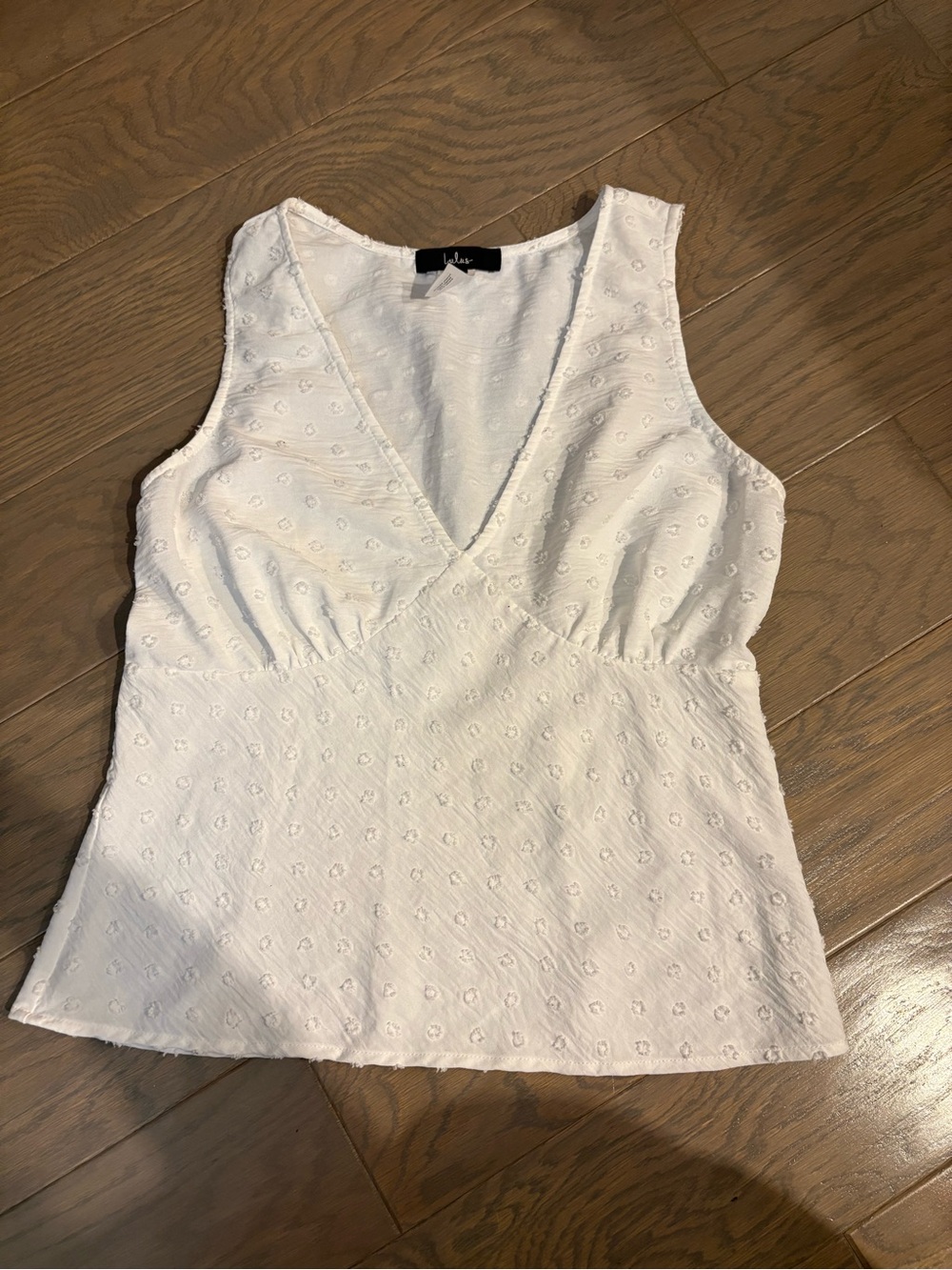 Lulu's White Eyelet V-Neck Tank